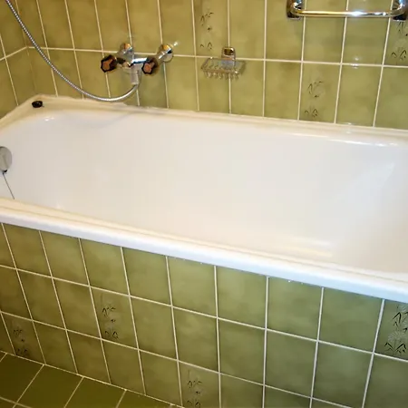 Apartment, 600m From Cable Car * 维松纳