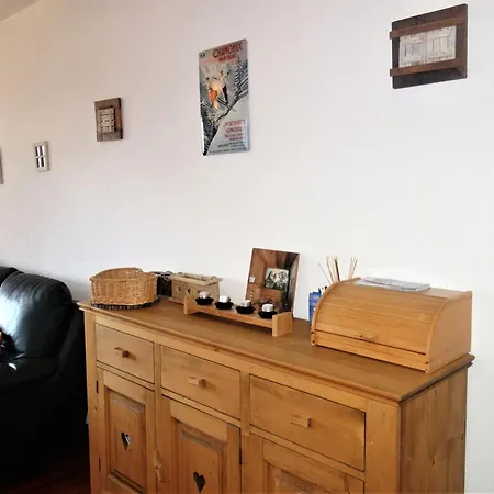 公寓 Apartment, 600m From Cable Car