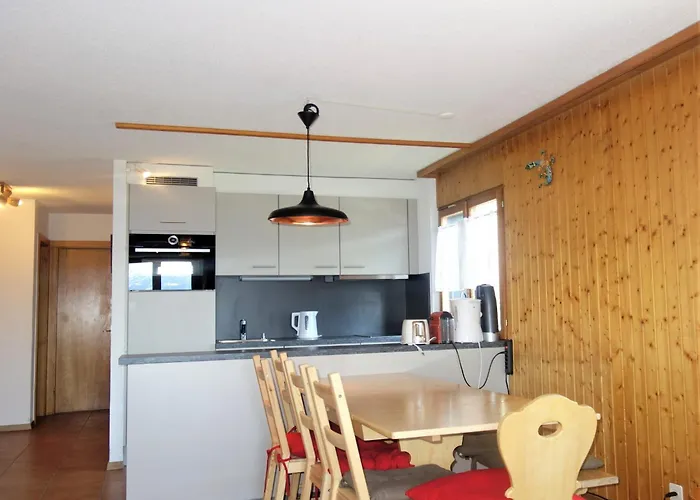 Apartamento Apartment, 600m From Cable Car